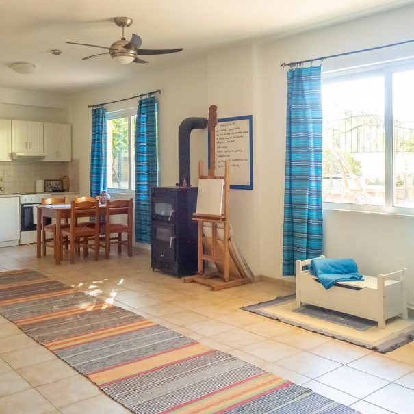 Koulutustila kurssitila Kreeta Platanias House Kastri